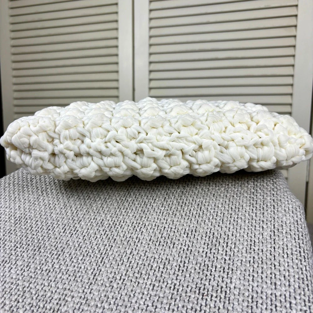 Vintage Crochet Macrame Handbag 1950s Silk-lined Bamboo Handle Kiss Lock Purse